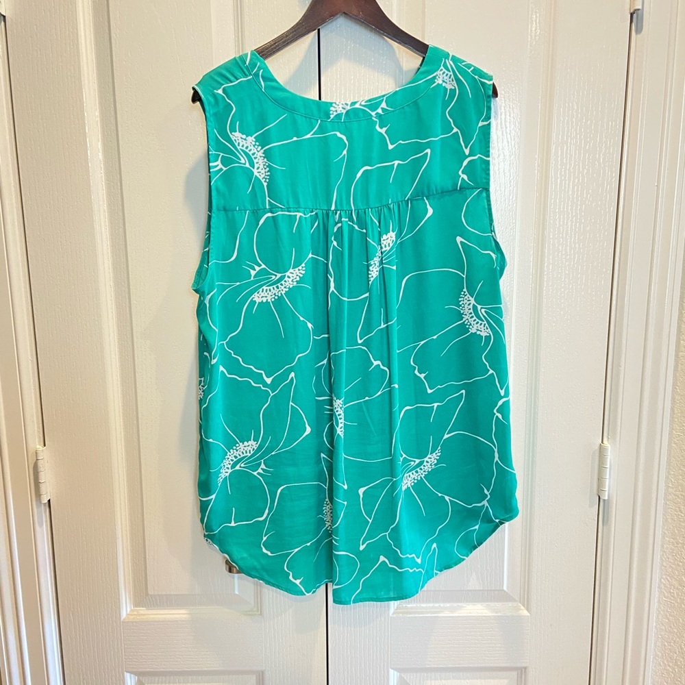 Liz Claiborne Sleeveless Green Tropical Floral Print Top 2X